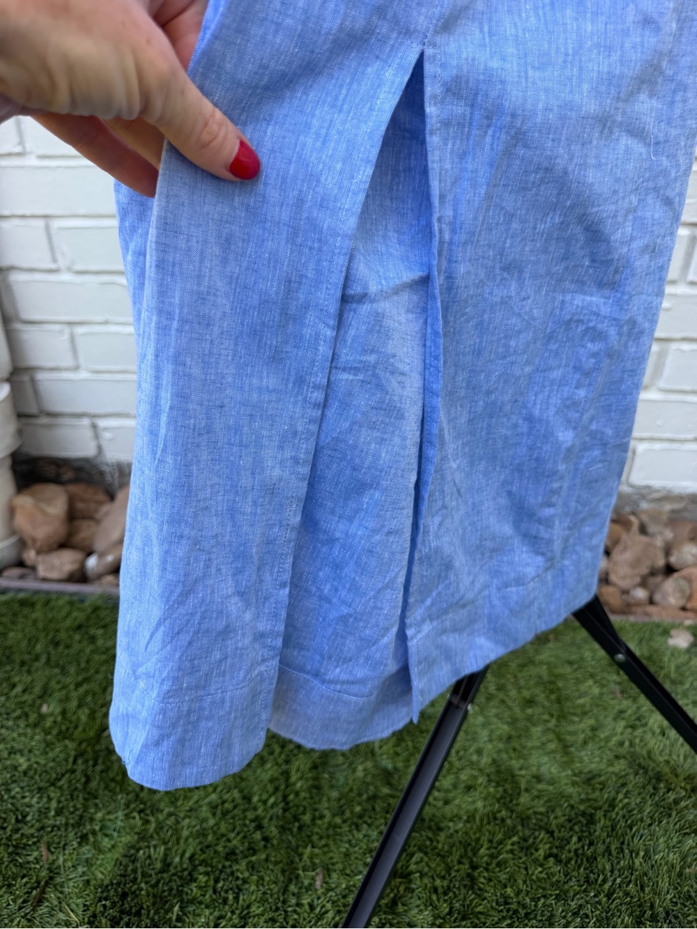Tuckernuck Aubrey Chambray Linen Blend Smocked Maxi Dress Small NWOT - Picture 17 of 17